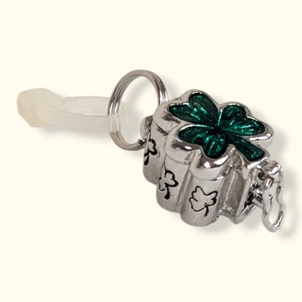 (2/$20) Enamel Shamrock Charm Capsule - Picture 3 of 6